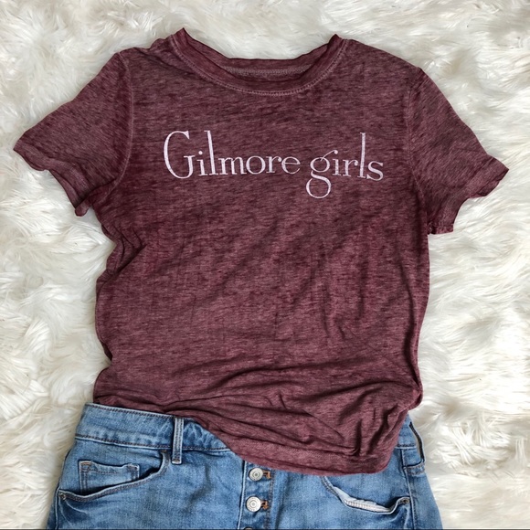 Gilmore Girls Tops - 🍂 Gilmore Girls Faded T-Shirt